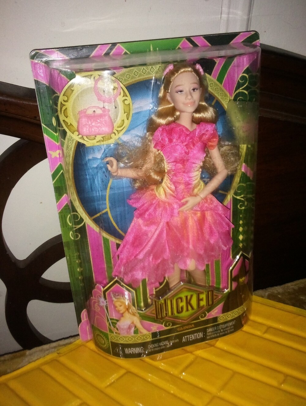 Ozdust Ballroom Glinda Barbie Doll Wicked Wizard of Oz Mattel Pink